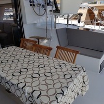 Fountaine Pajot Lucia 40