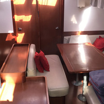 Beneteau Oceanis 50 Family