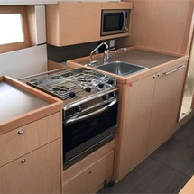 Beneteau Oceanis 38.1