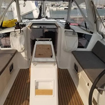 Beneteau Oceanis 38.1