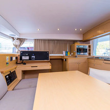 Lagoon 400 S2