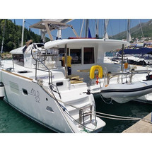 Lagoon 400 S2