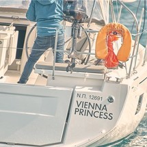Beneteau Oceanis 46.1