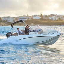 Quicksilver Activ 675 Open
