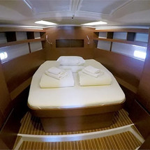 Hanse 458
