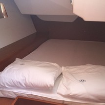 Beneteau Oceanis 48