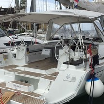 Beneteau Oceanis 48