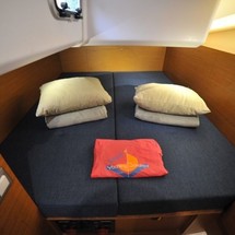 Jeanneau Sun Odyssey 440