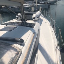 Dufour 390