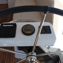Dufour 390