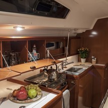 Beneteau Oceanis 43