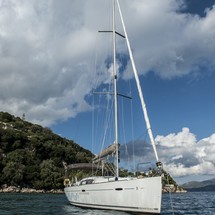 Beneteau Oceanis 43