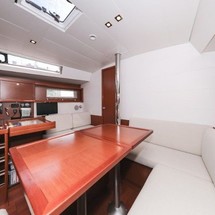 Beneteau Oceanis 45