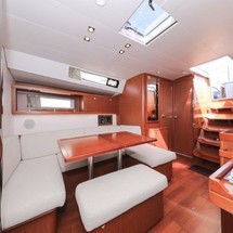 Beneteau Oceanis 45