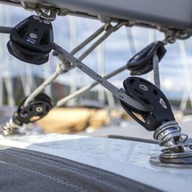 Beneteau Oceanis 38