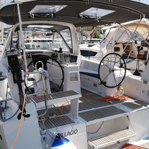 Beneteau Oceanis 38