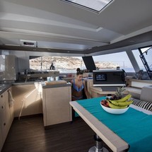 Fountaine Pajot Astréa 42