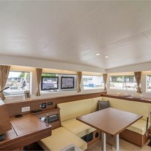 Lagoon 40