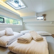 Lagoon 40