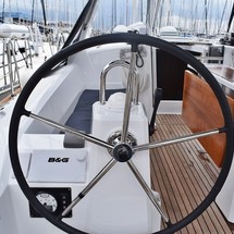 Beneteau Oceanis 38