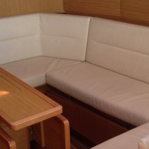 Jeanneau Sun Odyssey 42
