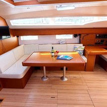 Jeanneau 54