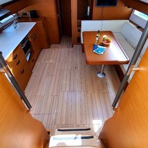 Jeanneau 54