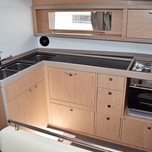 Beneteau Oceanis 48
