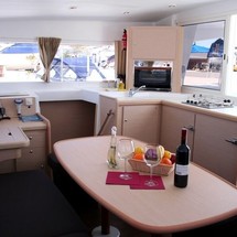 Lagoon 400