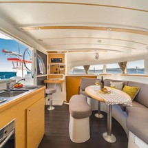 Lagoon 380 S2