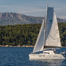 Lagoon 380 S2