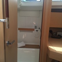 Beneteau Oceanis 38