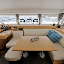 Lagoon 39