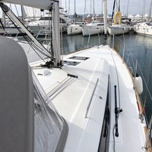 Beneteau Oceanis 38