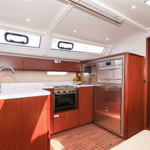 Bavaria Cruiser 51