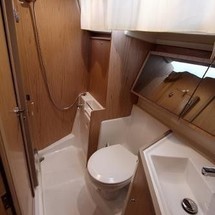Beneteau Oceanis 41.1