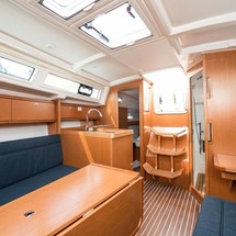 Bavaria CRUISER 34
