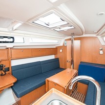 Bavaria CRUISER 34