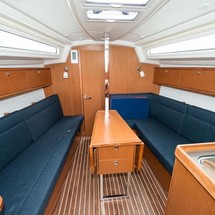 Bavaria CRUISER 34