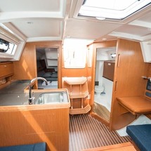 Bavaria CRUISER 34