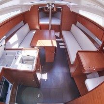 Dufour 360