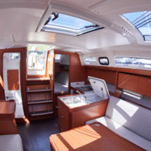 Dufour 360