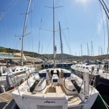 Dufour 360