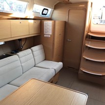 Dufour 382