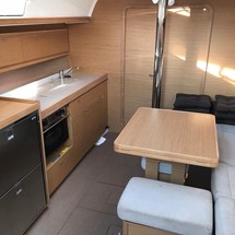 Dufour 382