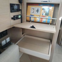 Beneteau Oceanis 38.1