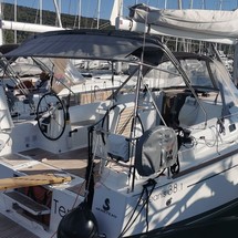 Beneteau Oceanis 38.1