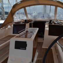 Dufour 412