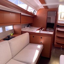 Dufour 412