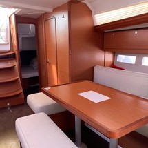 Dufour 412